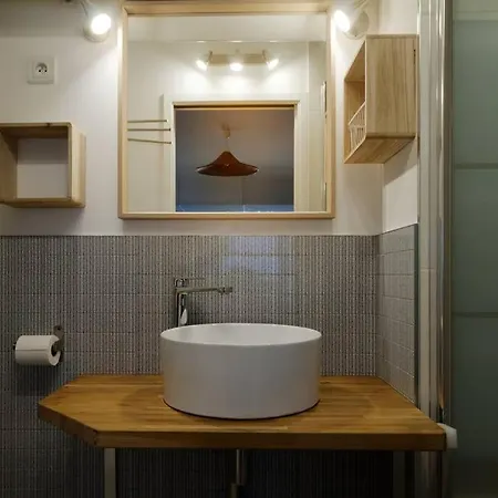 Apartment Le Manon, 2chambres,tramway, Parking,wifi,6pers Montpellier