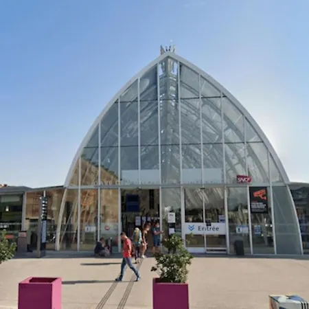 Apartment Le Manon, 2chambres,tramway, Parking,wifi,6pers *